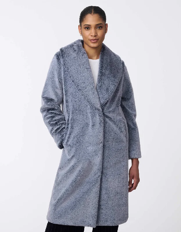 Luxe Plush Faux Fur Coat