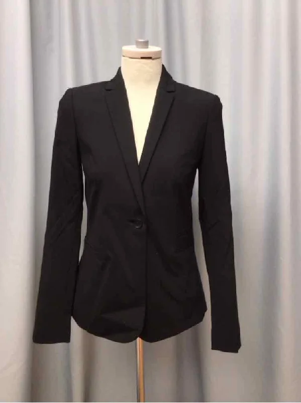 ELIE TAHARI SIZE 2 Ladies BLAZER