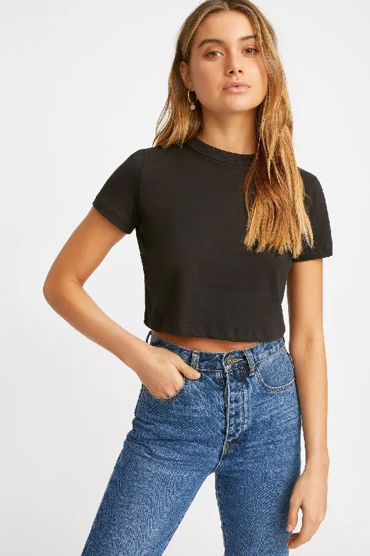 Light Essential Crop Tee